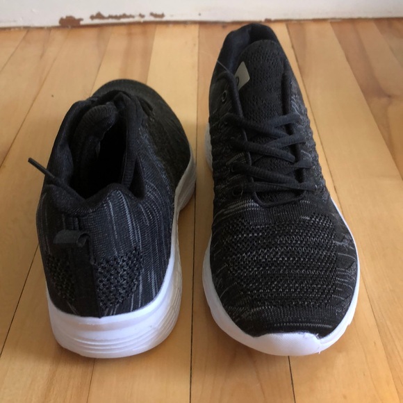 NEW Black Gym Sneakers - Picture 3 of 5